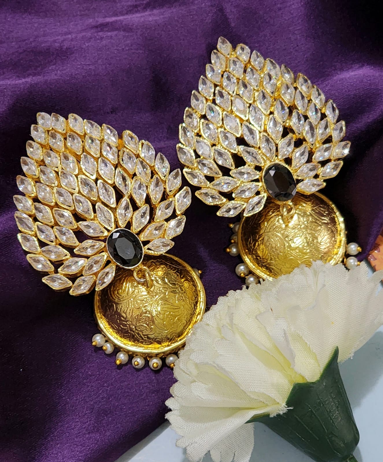 Designer uncut/diamond earrings in 22K Gold – Radhika Jewelers USA